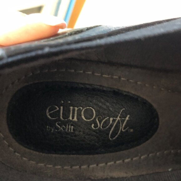 Eurosoft by Sofft Black Leather Heeled Slip On Shoes Womens Size 9.5 Comfortable - Picture 2 of 6
